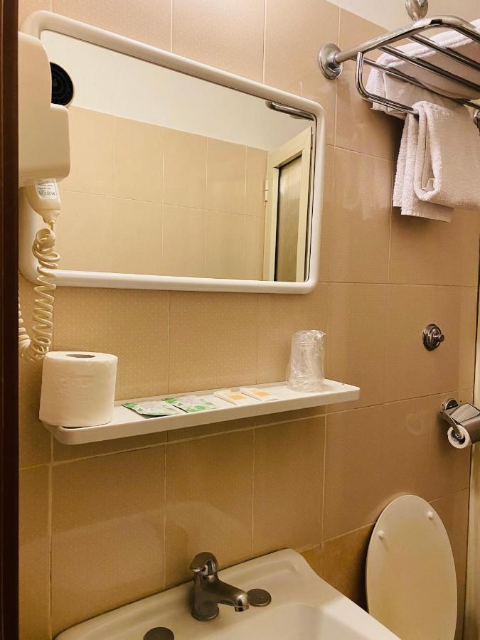 Hotel Ferrari Roma Ngoại thất bức ảnh