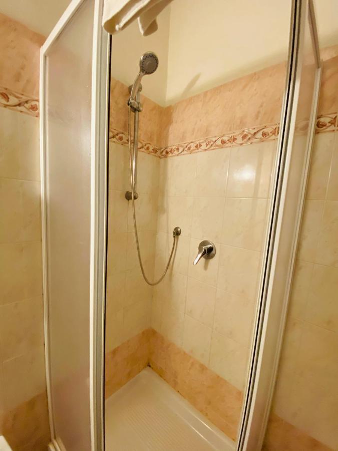 Hotel Ferrari Roma Ngoại thất bức ảnh