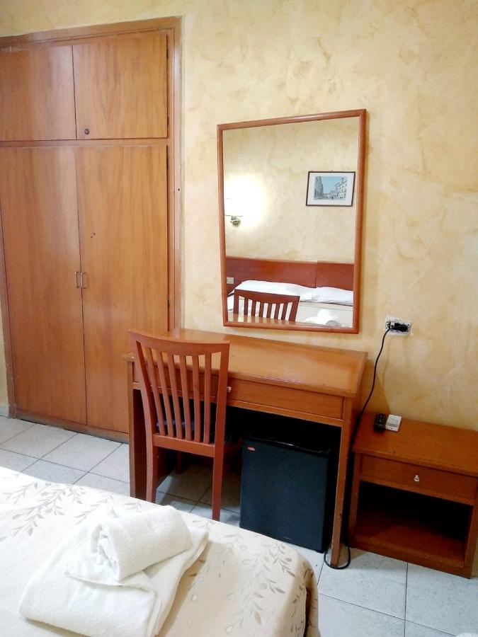 Hotel Ferrari Roma Ngoại thất bức ảnh