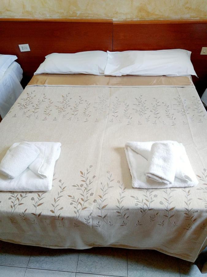 Hotel Ferrari Roma Ngoại thất bức ảnh